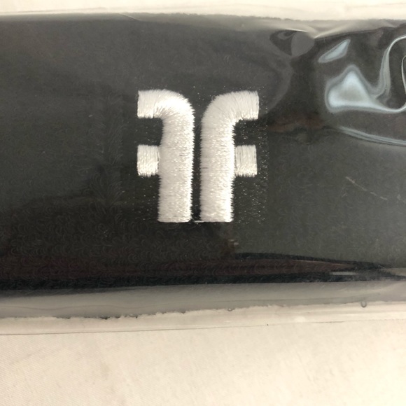 Forcefield Kid Protective Headband Sweatband - Picture 5 of 9